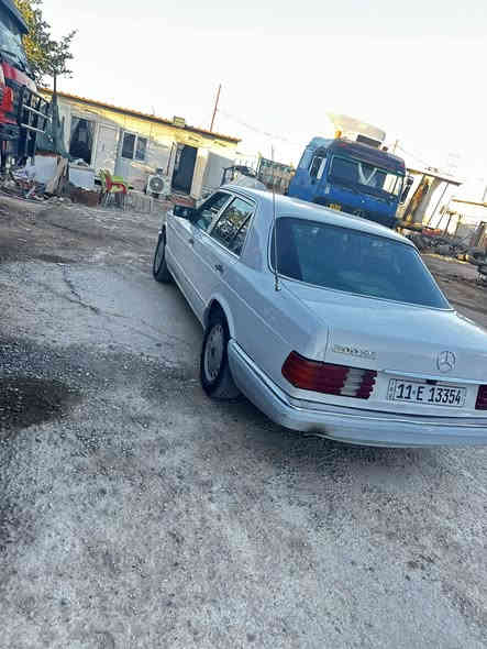 البيع او مراوس حسب القناعه السياره رقم بغداد كير او محرك بطه مديل 86 مكفوله من الضربه 
***********
