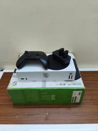 اكس بوكس سيريس اس 512 نضيف كلش شاشة رابتر 180hz مواصفاته مبينه عل كارت...