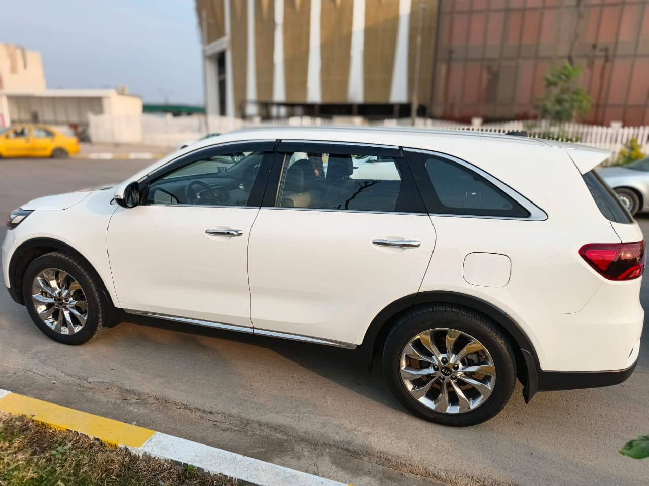 سلام عليكم سورنتو مديل 2019 خليجي مكفوله
ماشيه 175الف

سياره خيرمن الله ماناقصه شي

وسياره مامتعوبه بشهر تطلع مره لو متطلع

سعر240($) وبيه مجال بصيط تصال عل رقم فقط فيس بوك


**إذا كنت صاحب هذا الإعلان وتريد حذفه لأي سبب، رجاءا أرسل رسالة إلى الدعم الفني**