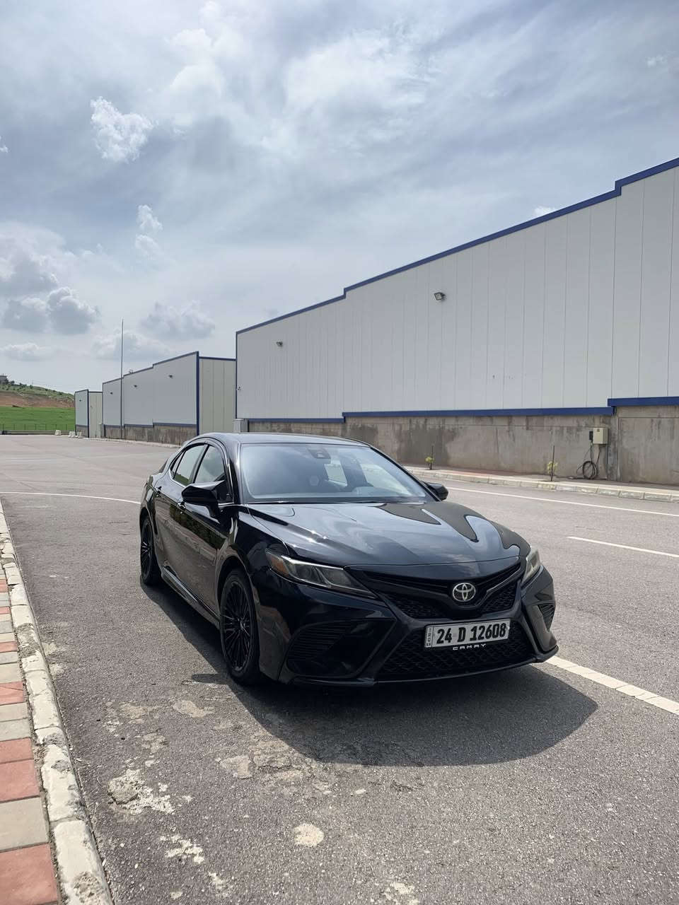 تيوتا كامري 2018. se
سياره حيل نظيفه 
سياره فقد 3قتعه سبخ 
ماشيه 100الف مايل 
رقمو سنه ويه جديد سياره اسمي 
مكان دهوك 
سعر 168وره قه مجال قليل
رقم موبايل ***********
