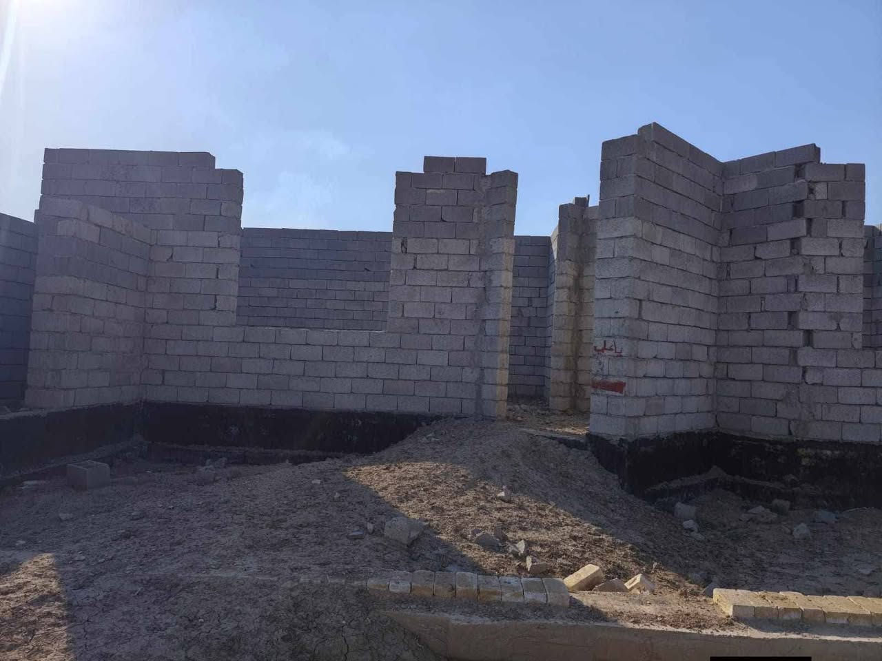 هيكل طابو زراعي سند 25 / قضاء الزبيديه 
هيكل طابو زراعي مساحتة ٣٠٠م 
خلف المعارض مع قطعة مجاورة مساحتها ٣٠٠م  سند ٢٥
 اساس صب وبناء بلوك 
للأستفسار ***********
