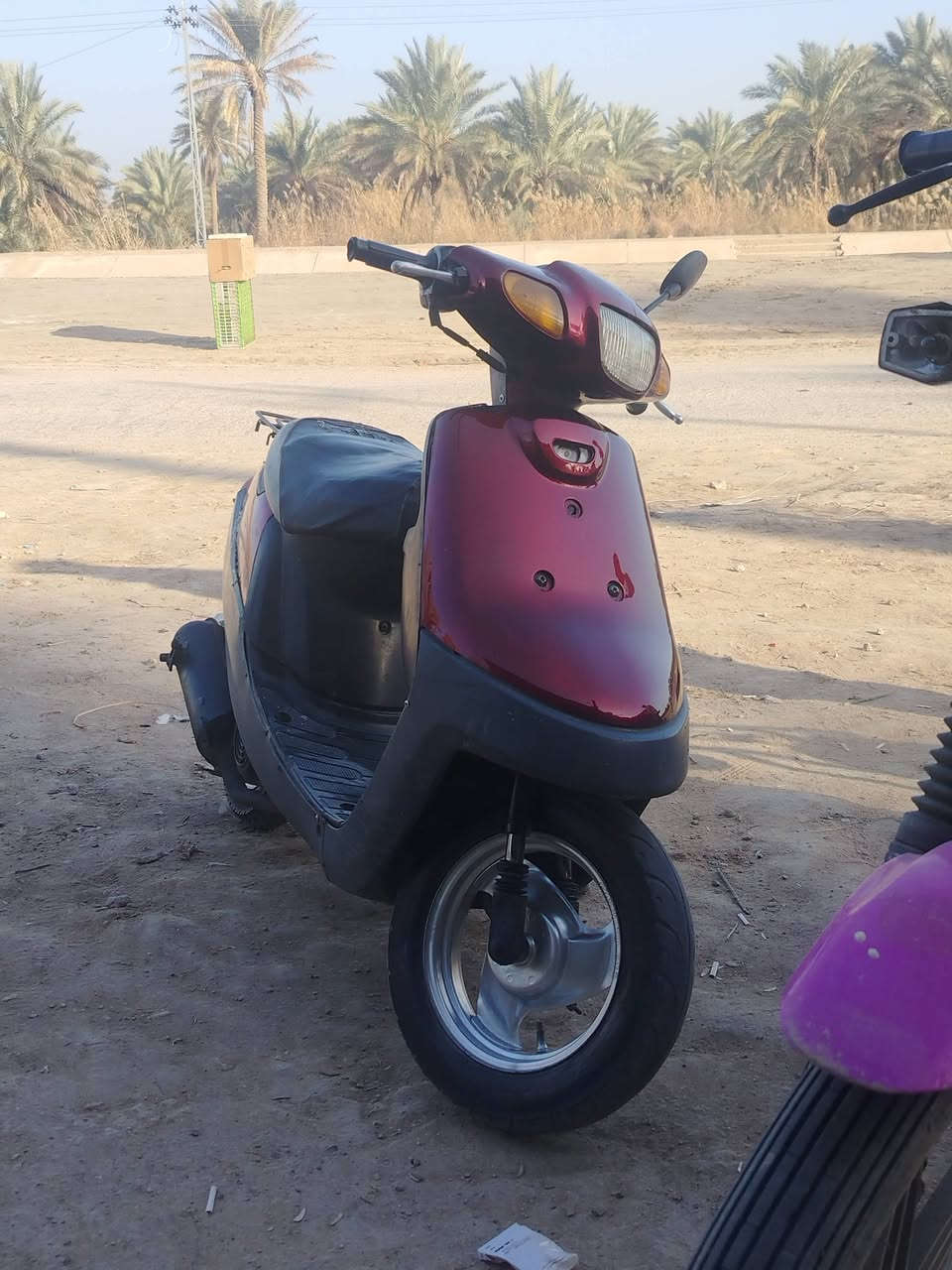 سلام عليكم للبيع دراجه بطه موديل ٢٠٠٢ دراجه نظيفه وحلوه شلعه معدل ونعومه ابريك امامي خلفي شغال هورن شغال هندر شغال كهربائيات شغاله عدا السلف ضعيف  محرك مامفتوخ دراجه حلوه السعر 300 وبيها مجال حك الجيه المكان كربلاء الحسينيه للاستفسار ***********
