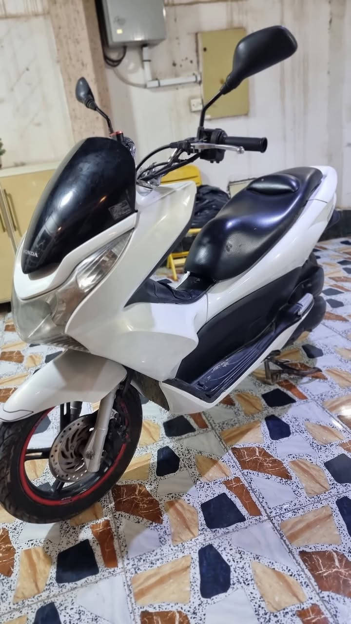 Pcx2016
جيل اول ياباني ماشية  ٢٣ 
مامتواجد عل ماسنجر اكو رقم تلفون واتصل
ديالى بعقوبة ***********
