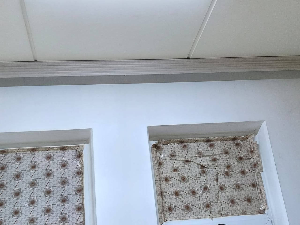 فرشه بوهيمي قياسها 3*4سعرها55 وبرانكيت اوف وايت او بيجي سعرها 35


**إذا كنت صاحب هذا الإعلان وتريد حذفه لأي سبب، رجاءا أرسل رسالة إلى الدعم الفني**