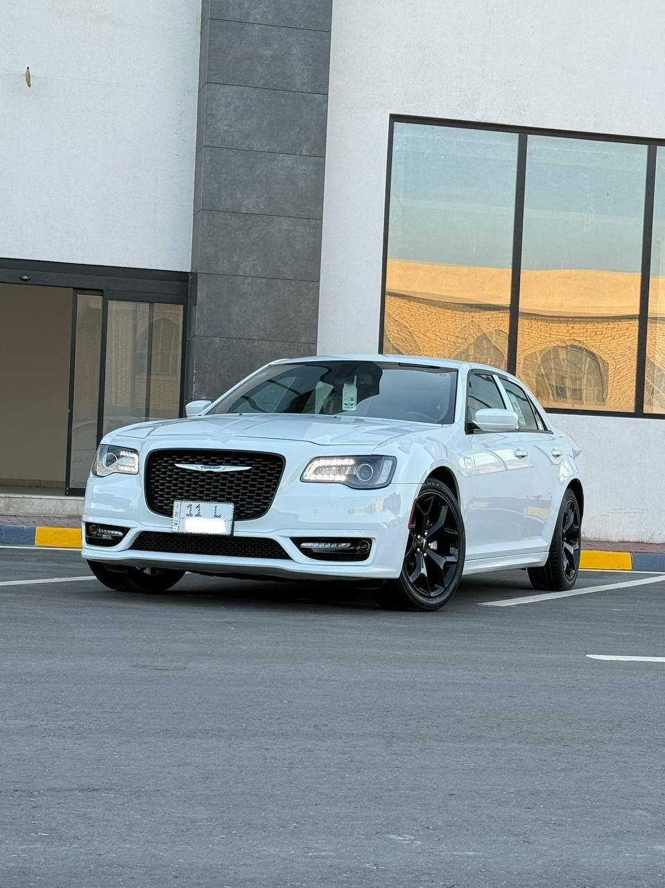 السلام عليكم
اوباما 2019 اصل
300s
ماشيه 100 
رقم بغداد ب اسمي
فول عدا الفتحه
داخل جلد عسلي
اصبعين بي دي ار فقط لباقي كفااااله
السعر 285 مجال بسيط
مكلف بلنشر هذا رقم راعيها
***********
