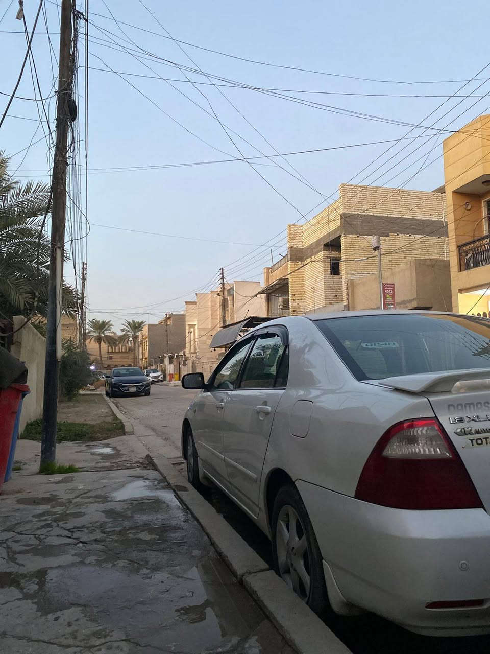 كورلا بيكاتشو ٢٠٠٧ مكينه ١٨٠٠ كير اوتوماتيك مري كهرباء شاشه وكامره حساسات بيه ٣ قطع صبغ السياره بيه مكينه جديده وكير مكفول وتخم تاير جديد باتري جديد صدر جديد مكاني بغداد سعره ٩٧ ورقه هاتف ***********
