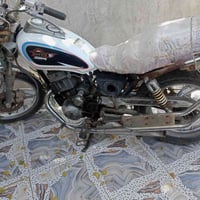 للبيع السعر 250 مجفته غراض اصلي كلها سلف وهندر سنويه بس صاحبها مااعرفه...