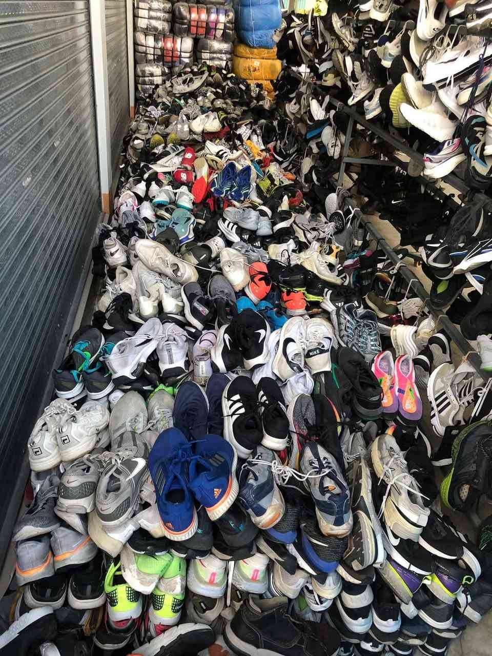 3$


**إذا كنت صاحب هذا الإعلان وتريد حذفه لأي سبب، رجاءا أرسل رسالة إلى الدعم الفني**