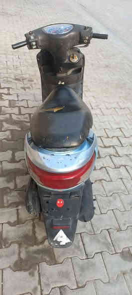 بريز 
الســــــــلام عـــــــليكم دراجه بريز كامله 
سلف هندر كيج بانزين كهربائيات بريكات دبلات كلهن شغالات سعر. 275 وبيها مجال 
عنواني بغداد الشعله / ***********
