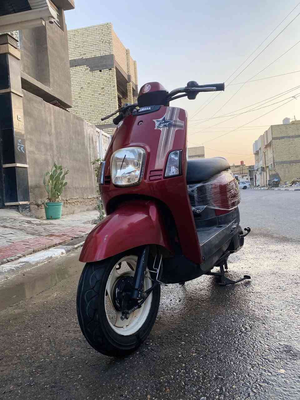 دراجه بوليس 2009 نضيفه جديده شهر من طالعه من المعرض وياه الوصل جديد شلعه و معدل أبلادي بدون تزويد افحص واخذ السعر 950 مستعجل على بيعته محتاج فلوسه مكاني كربلاء سيف سعد رقمي ***********
