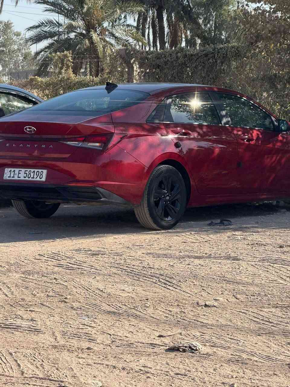 هونداي النترا 2023 الشكل الجديد وارد امريكي
فئه :SEL ومعروفه مواصفاتها 
العداد 26,000 مايل 
كللللللين .. 
فقط شخط بالدعاميه وشرط السونار 
رقم بغداد 
محرك كير تبريد كهربائيات اي عطل ماكو 
((ابيع على الفحص وين يعجبك افحص. 👍))
🛑محرك 2000 Doch دوش
🛑 بصمه تشغيل وابواب وجنطه
🛑 تشغيل عن بعد ⚡️
🛑 جنطه ذكيه تفتح اوتو عند الاقتراب🚶🏻‍♂️
🛑 دشبول الكتروني متصل 
🛑رادارات 360 درجه
 🛑رادار جانبي النقطه العمياء ⚠️
🛑رادار خلفي ‼️ 🛑رادار امامي ❗️
🛑تحديد مسار+ سياقة آليه
🛑توقف ذاتي 🚳 عند الاقتراب من سياره 
🛑 لايت  زينون عدسات +Led
🛑كامره دوراه 
🛑شاشة لمس نفكيشن 📲Wi_Fi/ Gps/  تدعم نظام Android Auto +Car play 
‏🛑‎فول تحكم ستيرن
🛑كروز مثبت سرعه 
🛑ثلاث وضعيات قيادة 
🛑‏Smart‏-Sport-Normal
🛑 داخل رصاصي
🛑اوتو هولد @/اطفاء المحرك الذاتي
🛑منافذ Usp /Aux /12v
‏‎🛑نظام ABS/مانع انزلاق
🛑شاشه ظبط بل دشبول
‏‎🛑 حساس اطارات
‏🛑‎ویل کب كروم
السياره جاهزه ومابيه اي نقص
للأستفسار  *********** 
موجود واتساب
مكان السياره بغداد البنوك
