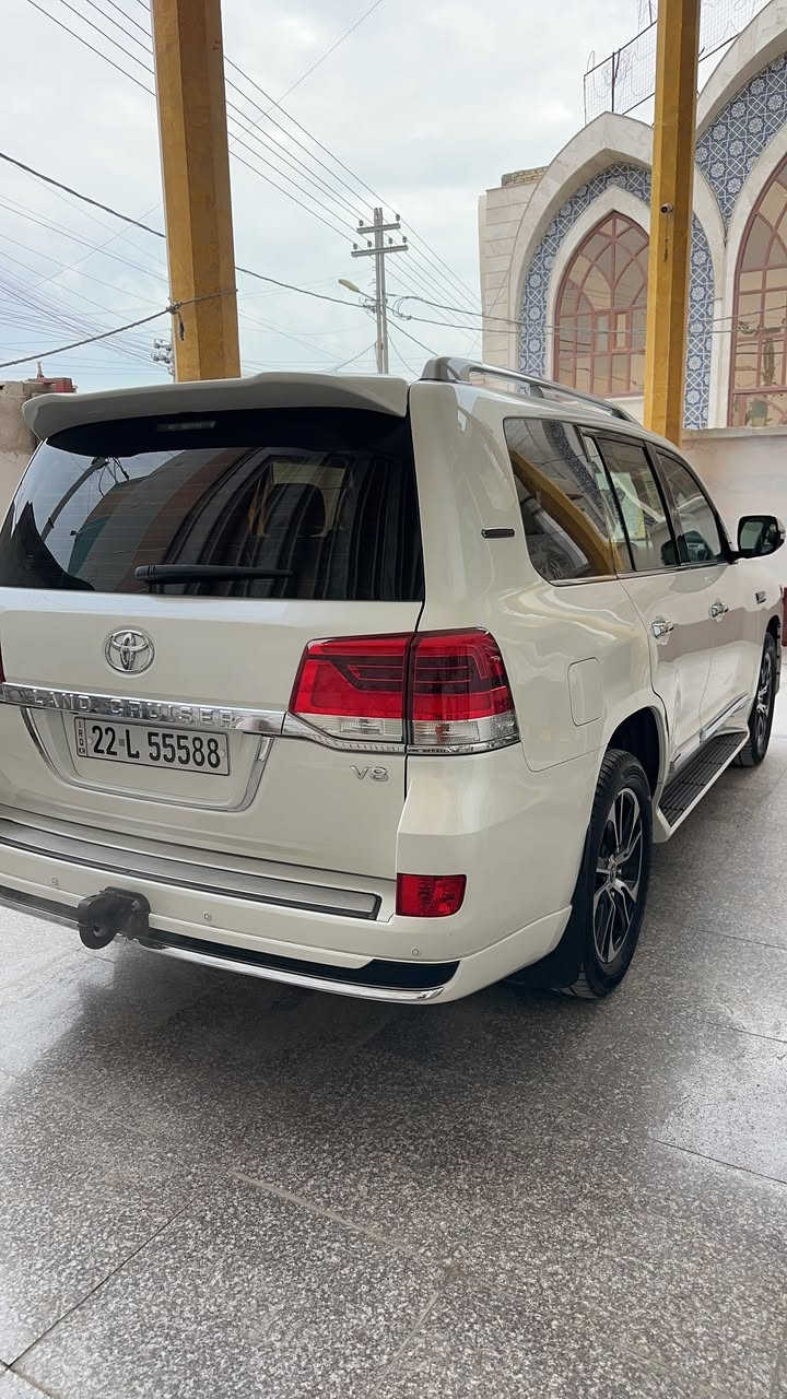 آلُـۜسـۨۚ(✋)ــِۖلُأمٌ ؏ـليۜـ(💜)ـكـۜم 
لاندكروز كراند تورنك فول 
موديل 2021  
مكينه 8 سلندر 
    V8 GXR
رقم اربيل  نكليزي تحويل او وكاله 
السعر 540 $ وبيه مجال
ماشيه 103 
باب الجنطه كهربائي 
فتحه سقف 
دواخل مشمشي     
السياره كلش جديده وحلوه
حداده جديده
تخم تاير 
مكفوله من الضربه والتبديل والفتح 
فقط صبغ جزء من الجاملق الخلفي والباب
مكان السياره البصره قضاء المدينه 
بيع فقط بيع فقط اعتذر عن المرارس 
السعر 540 $ وبيه مجال 
***********
‏*********** ‭
