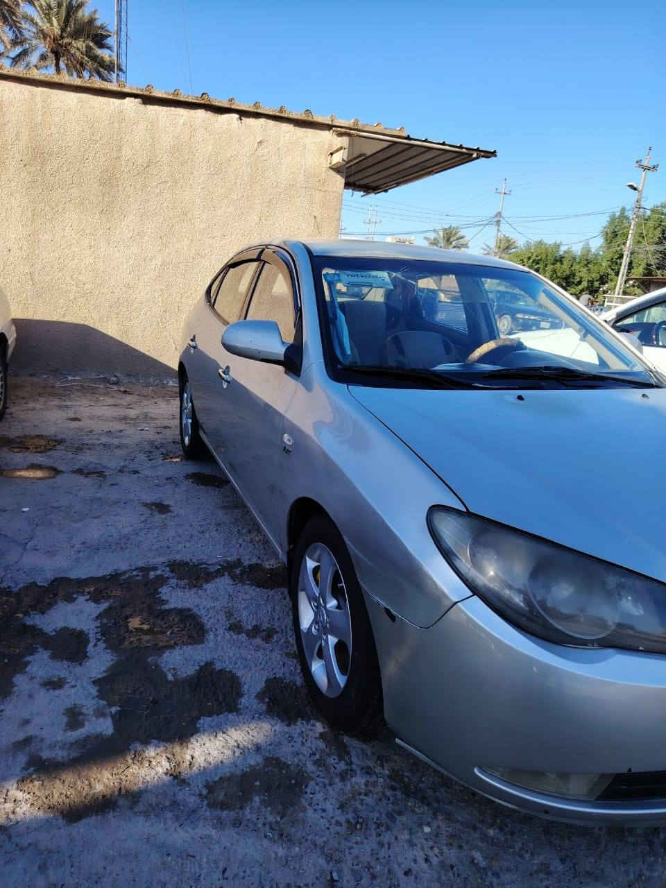 السلام عليكم  افانتي مديل 2009  بيها جاملغ أمامي صوب السايق  صبغ مكفوله من الضربه القويه شواصي حوض كفاله مكينه كير جدد تبريد ثلج تخم تاير جديد حدا ديه شاشه كامره سنويه ل٢٨تحويل ثاني يوم مشروع وطني رقم بغداد  مداور السعر 88$وبيها مجال الشراي اتصل وبيك خير وتدلل   ***********
