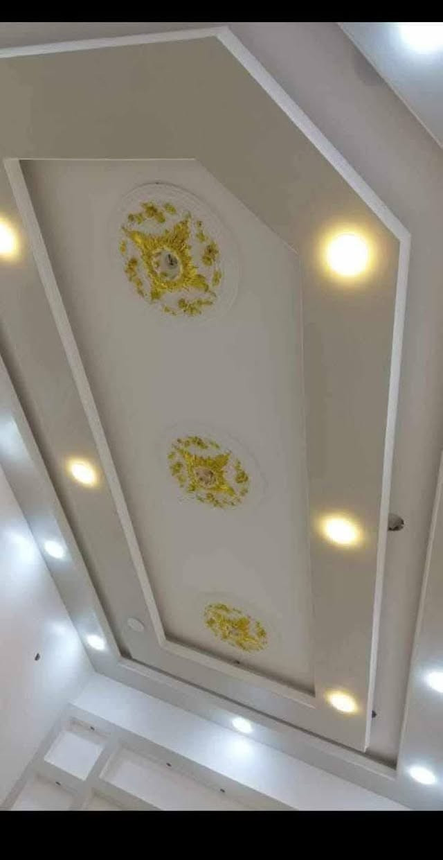 سلام عليكم
جميع الديكورات جبس بورد
مواد وعمل  تركيب
 وطلس برغي وجوين 
شغل نضيف ودرجة اولى
سقوف ثانويه 60×60
صبغ بيوت ومحلات صبغ شبابيك ابواب
عمل مانع الرطوبه وجميع المعالجات
*********** واتساب

***********
