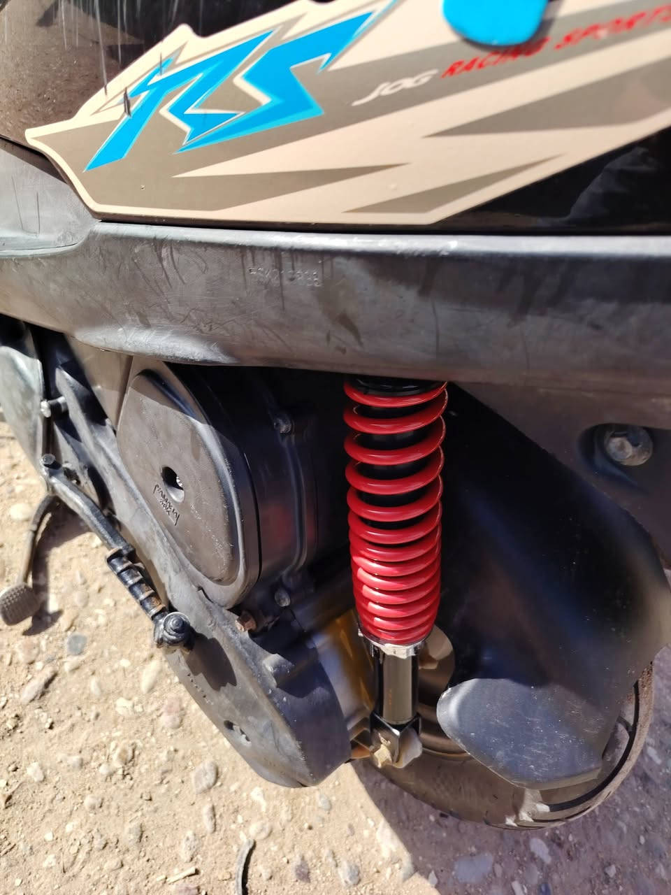 السلام عليكم ماكس عدله مكفوله كفاله محرك مامفتوح كلها بلاديه الدراجه مختمه بوشه 49بلاديه دبلات جدد وره وكدام دراجه نكره سلف ون مايعجبك افحص كفاله مكانه دوانيه الخصيمه وهذا رقمي ***********
