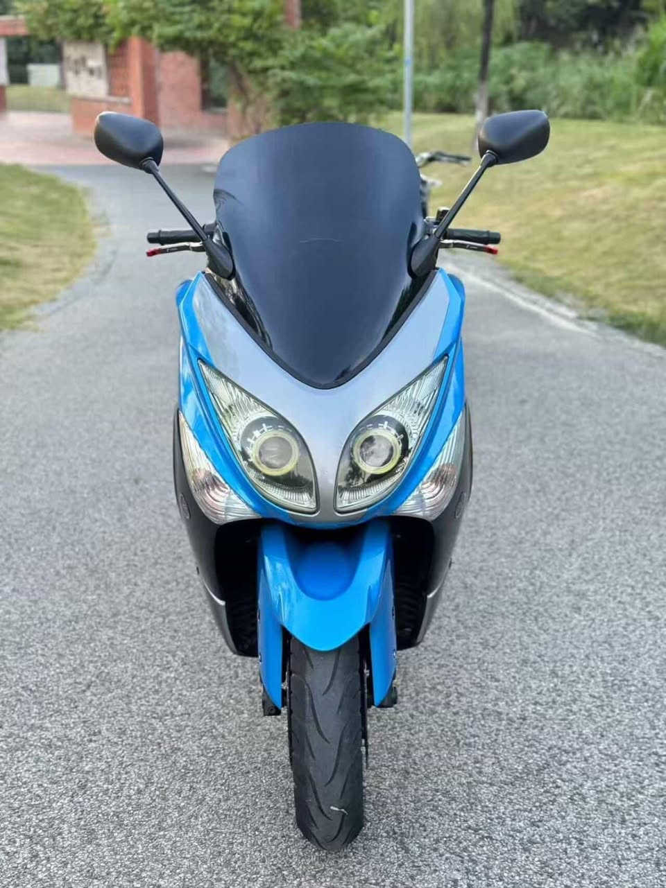 سلام عليكم داجة تي ماكس ١١ هاي صور بل خارج داجة مكينة مكفولة من برغي تخم تاير جديد ٣٦
وبيها مجال قليل  دراجةمال جناي خير من الله شعلة ومعدل شك لكاع مكان حي اور***********
