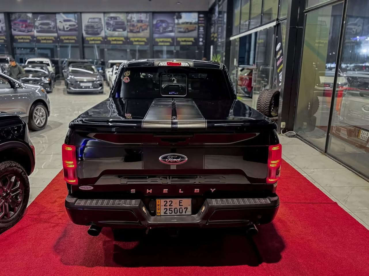 الســلام عليــكم سيارة اليوم -  فورد F150 شيلبي
- موديل .  2020
- ضرر .  كلين 
- ماشية .  18.000 ميل
- سلندر . (  8 )سلندر.  سوبر سنيك
- حجم مكينه .  5.2 770 HP
- مواصفات .  شيلبي اعلى مواصفات 
- السعر .  اتصل بنـا
- العنوان . اربيل شارع 100/شارع المعارض/اسم  المعرض رابتور كارس
- للتوصل والاستفسار على الأرقآم التاليه.⬇️
- 0750 470 1989……….***********.
.
.
#العقيد_بن_خميس 
#ford 
#shelby
