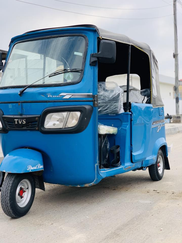 تكتك للبيع موديل 2021 سعر 7  ملايين ونص
العنوان بصره الحيانيه. وشراي يتصل على هذا الرقم ***********
