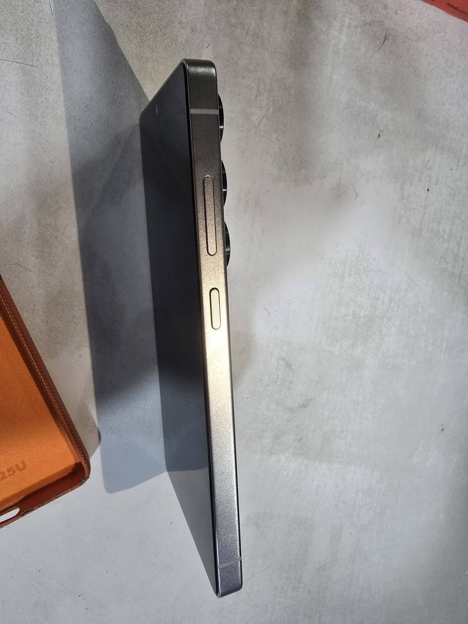 S25 #شرق اوسط 
.#ذاكره 256 
قبل شهر من اخذته جهاز بعده #جديد كامل #ملحقات 
بعده بحالة الوكاله 
#ه ***********.                     1200
 بابل مركز محافظه
