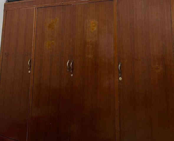 كنتور خشب صاج عراقي  خشب جبر  اربعه ابواب بابين رفوف وبابين تعاليك تجي وتشوف بعينك  للبيع السعر 120 وبي مجال غير متواجد على الواتساب فقط ماسنجر وعلى الخط 
مكاني مركز الناصريه للاستفسار ***********
