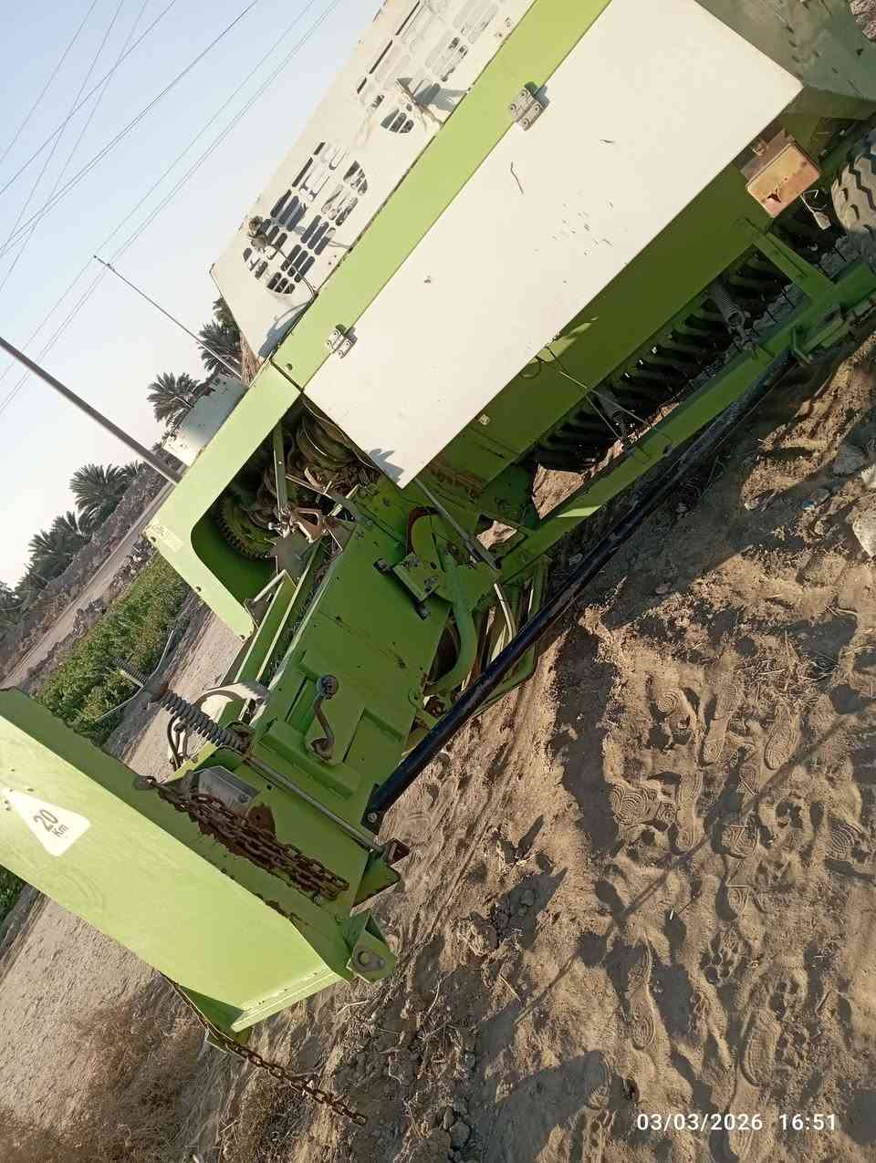 كابسة للبيع موديل ٢٠١٧نضيفة الاستفسار ***********
