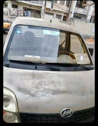 للبيع سياره ليفان ٧راكب الموديل٢٠١٢رقم دولي رقمها بغداد  السنويه لغايه...