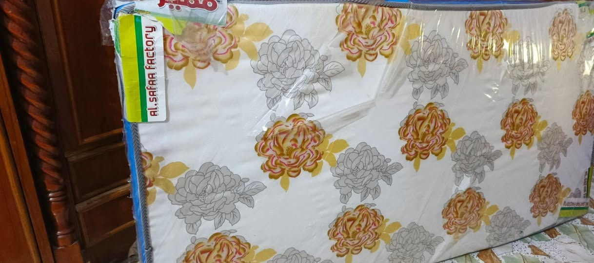 جرباية ٣٥  ساحبة ٢٥ دوشك سعر الوحد ٢٥ استخدام قليل


**إذا كنت صاحب هذا الإعلان وتريد حذفه لأي سبب، رجاءا أرسل رسالة إلى الدعم الفني**