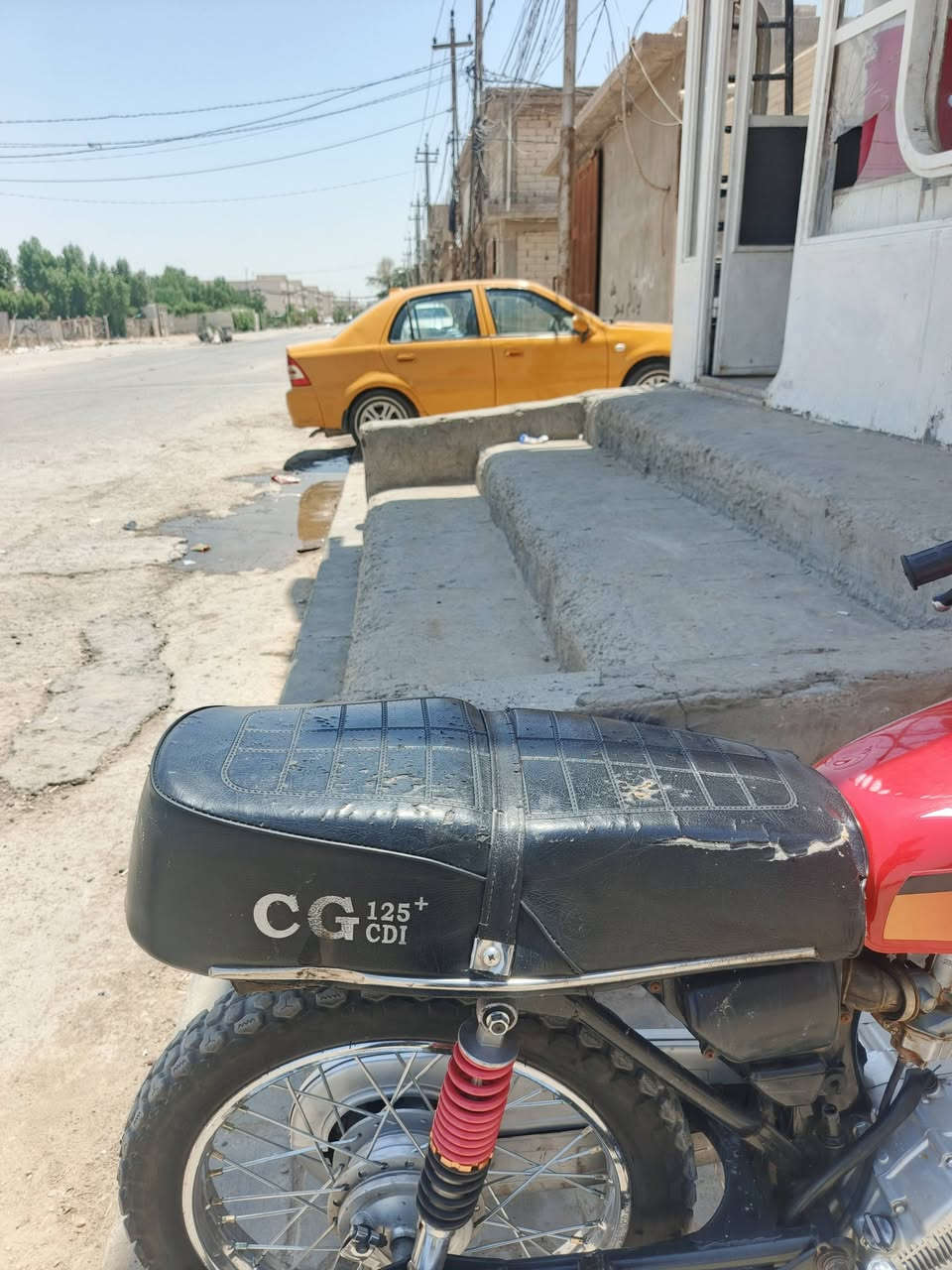 تعميرت دراجه كامله كشن و تانكي جاملغ أمامي وخلفي بك لايتات لايت أمامي وخلفي دبل هورن عداد صفاحيات باتري السعر خاص أو تصل عله هاذه الرقم ***********
