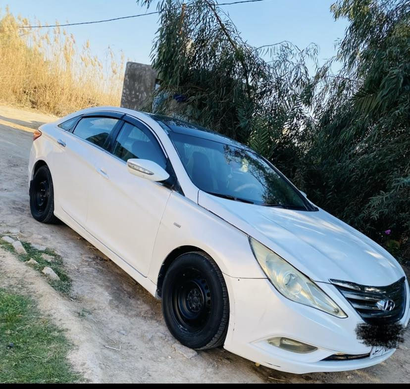 السلام عليكم للبيع سوناتا 2011خليجي فول مواصفات محرك 2400بيه صوت راجز سيارة بيه ضرر جاملغ خلفي ب صبغ حزام  رقم اربيل تحويل او وكاله  السعر 84اتصل ***********
