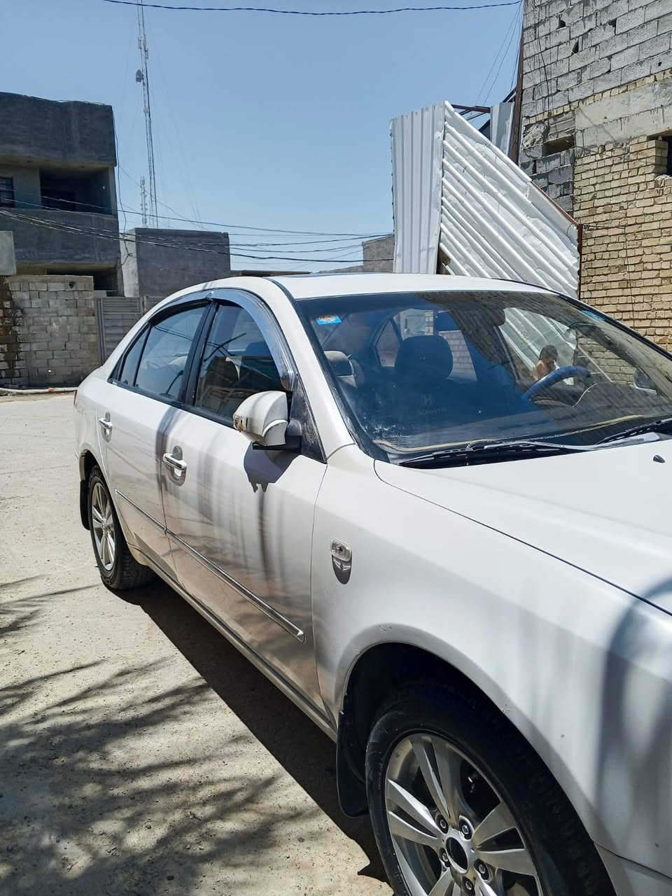 سوناتا 2009 
خليجي فول مواصفات 
فتحه 
مكفوله من كلشي عدا  صفحه رش فقط بدون ضرر 
محرك 2000 
شاشه 
تبريد قطعتين 
كشنات كهرباء
رقم بغداد تحويل ثاني يوم
السعر  115
📞 ***********

