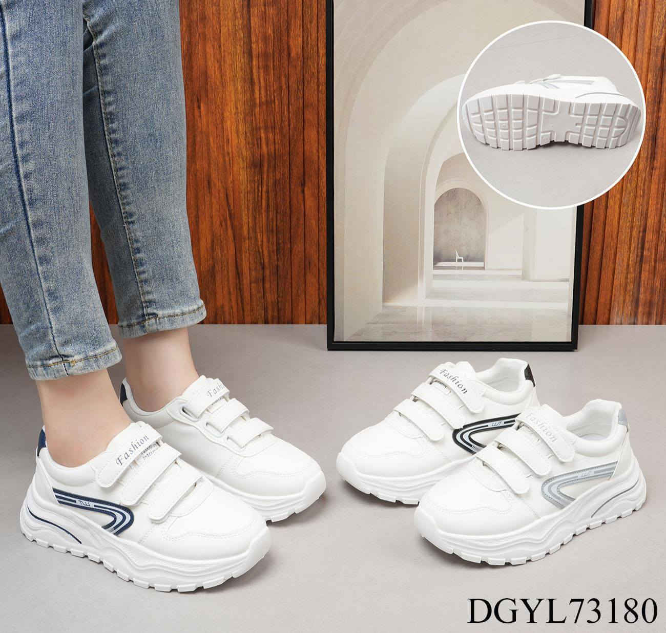 #عـــروضنا_مستمره_حتى_بأيام_العيد
#ـ10_الاف_دينار_سعر_اي_قطعه
🌹❤🌹❤🌹❤🌹❤🌹❤🌹
#تــوفرت_ترانشوزات_نسائيه_شبابيه
#بالوان_ونقشات_مختلفه
#مــوديلات_سامبا_
#قياسات_37_41
_____________________
#للحجز تواصل على الخاص او 
الواتس اب ***********
متوفر توصيل جميع محافظات العراق
#عنوانا_بابل_قضاء_المسيب_شارع______البلدية_خلف___مرطبات_الخيام_الانباري
