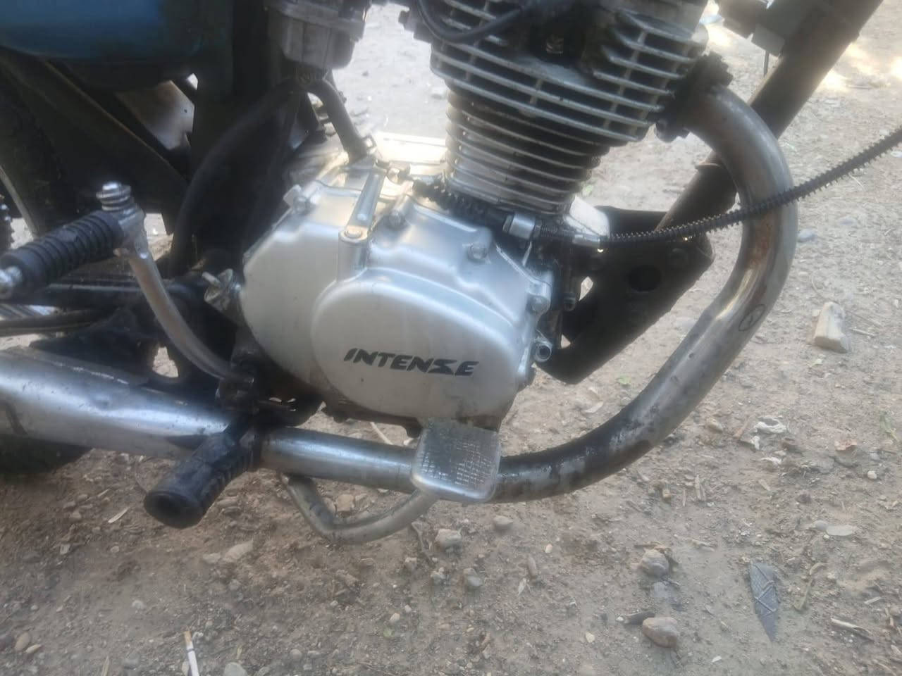 يراني 4كير للبيع مكينه تتنس سعر 300وبيه مجال مكاني بغداد  ***********
