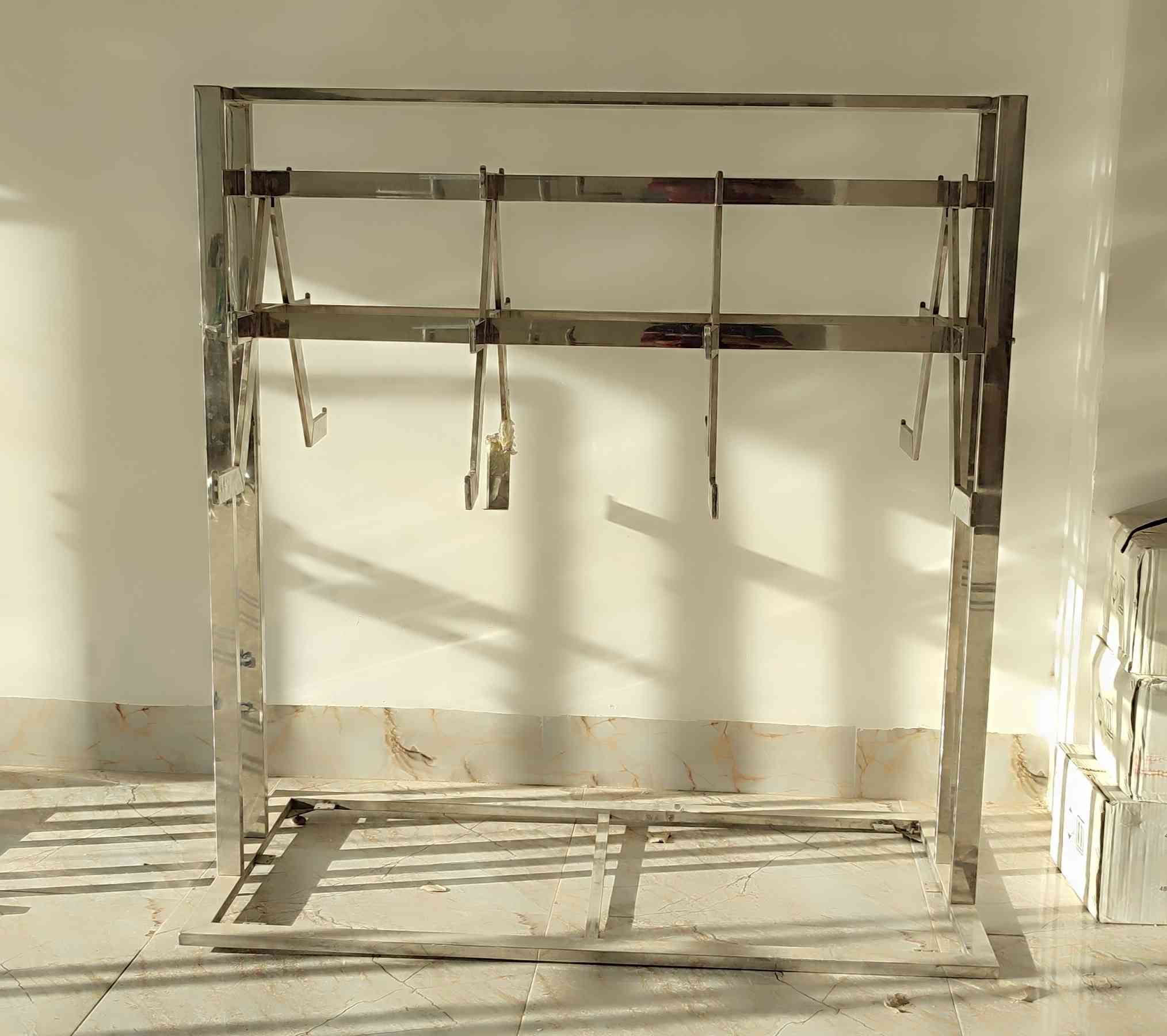 ئەم 3 ستاندە بۆ فرۆشتن
ناونیشان : چەمچەماڵ 
*********** واتس ئاپ
