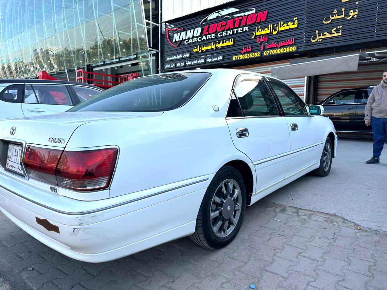 السلام عليكم كراون ملكه 2003اربع دكم اصل كرستال 
تبريد قطعتين +برده خلفيه+ثلاجه كشنات جلد 
شاشتين كامره تحكم ستيرن جهتين ستيرن كهرباء ويل كب نجمه 
فتحه رقم الشاصي 75 دي فور الكبير رقم كركوك
السياره حاجز اله للفحص الجديد والحجز موجود 3/23موعد الفحص 
مكان السياره بغداد 
السعر 105وبيه مجال 
الرقم 
***********
الشراي ينتصل
