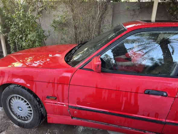 ١٩٩٢ موديلBMW 525 
رقم مميز
اوتماتك
مسكر
تخم تاير جديد ابولو تاير مول
بطارية جديدة امريكي تاير مول
صدر خلفي امامي دبلات وصولاته موجودة
كشنات جلد
تبريد شغال
نقصها فقط قايش تبريد يحتاج تبديل وبولش
بأسمي وسنوية ٢٨
السعر  75$
***********
