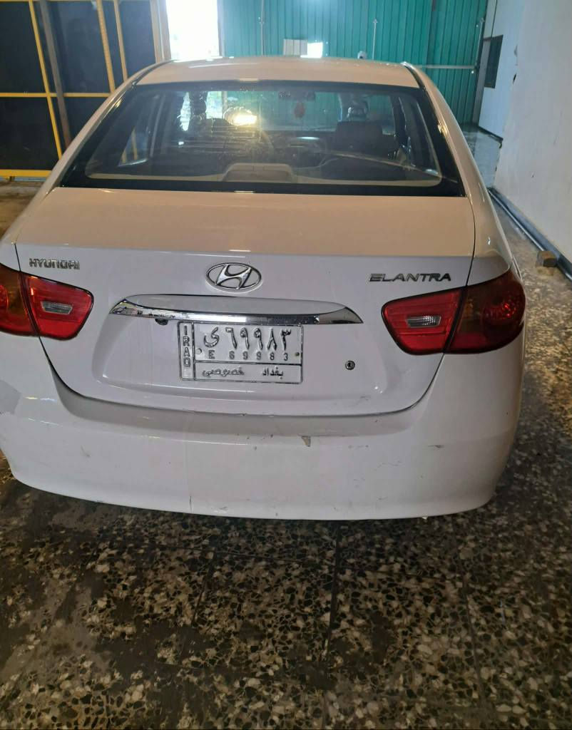 النترا لون ابيض موديل ٢٠١١ محرك ١٦٠٠ دكشن ناصي مكفوله محرك وكير وحداده اما الكشر حسب ماموجود بالسونار فقط صبغ  ورصعات بدون تبديل ‏‪***********‬‏ ملاحضه مكلف بنشر بغداد, العراق
