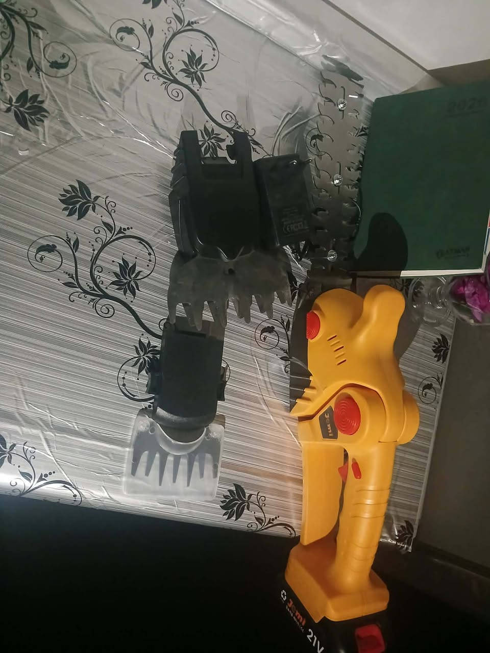 غراض للبيع جديد باله السعر كلمن وسعره ادخل خاص وتدلل


**إذا كنت صاحب هذا الإعلان وتريد حذفه لأي سبب، رجاءا أرسل رسالة إلى الدعم الفني**