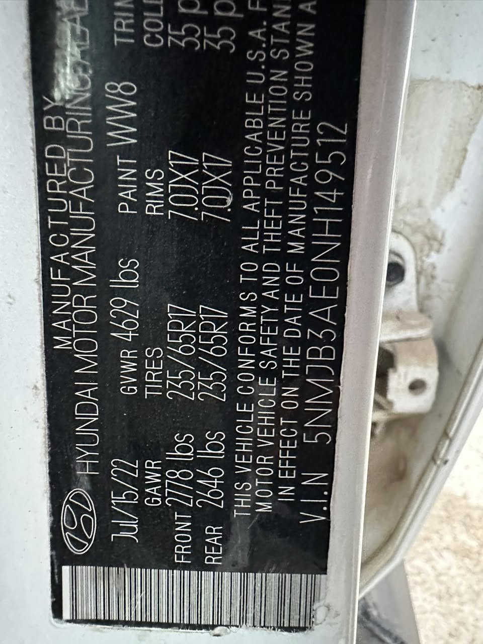 توسان 22ماشيه 35 محرك 2500 رقم بابل باسمي حادث فقط ابوال 2 ومبدل نفس اليبل كصه نفس الشكل بجمها وظهرها قافل مال جنيان السعر 210 وبيها مجال واكو كلشي بسوك كلشي وسعره حسب الحادث 
***********
