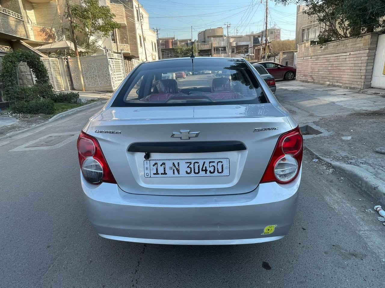 السلام عليكم شوفر ليت افيو سونك موديل 2012استلام الشركه العالم خليجه بيها قطعتين صبغ فقط الهلال مال جاملغ بدون دواخل لا لغد ولا شاصي ولا يربالك السياره رقم نكليزي بسمي تحول ثاني يوم جاهز كير محرك تبريد صدر مابيها اي نقص تخم تاير جديد باتري قبل سبوع شديته السياره على وضع الشركه ماتصرف دينار عليها السعر 68 وبيها مجال بسيط جدن التصال (***********)العنوان بغداد الشعب سوق شلال
