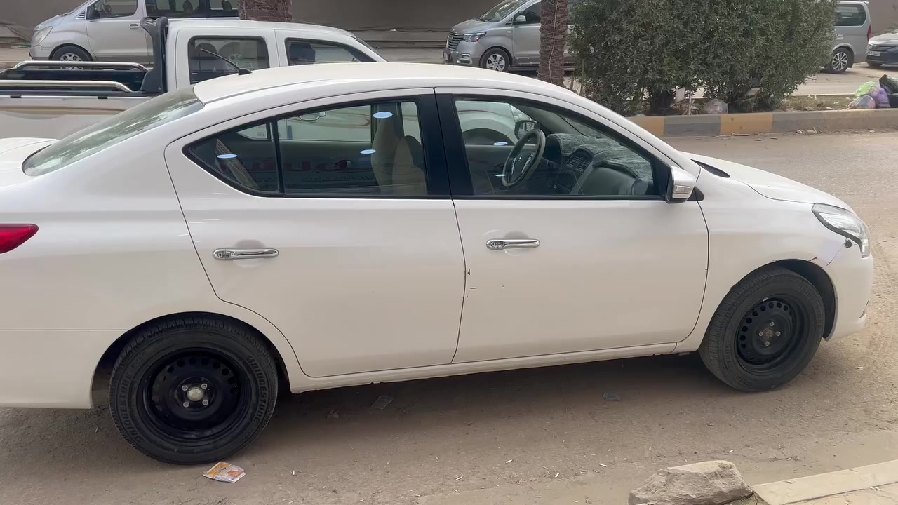 نيسان 2025 صني مصري كفاله ما عدا الجاملغ بي هلال  السياره مال جناي ومستعجل عل بيع وبيها مجال بسيط 
ماشيه 24 السعر 117🫡. ***********
