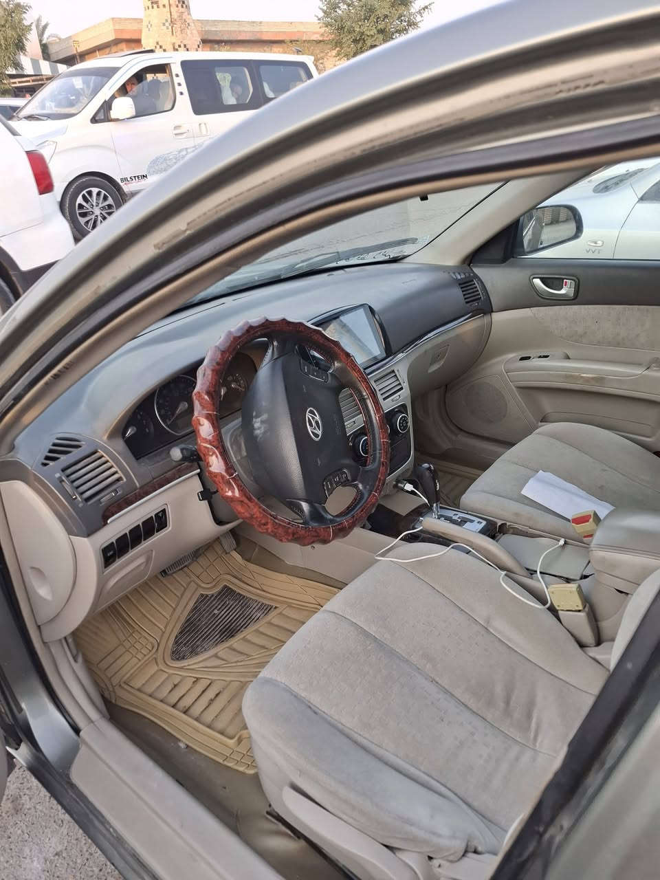 سواناتا سته سلندر ٢٠٠٧ اسعر٩٠ ورقه قفل ***********
