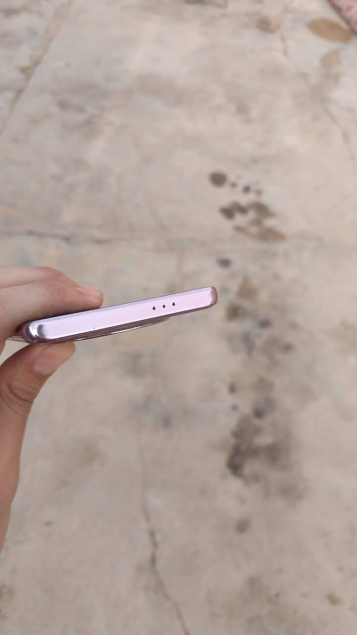 جهاز هونر X9C
رام 12 
ذاكره 256
جهاز نضيف جدا ما مفتوح كله بلادي


**إذا كنت صاحب هذا الإعلان وتريد حذفه لأي سبب، رجاءا أرسل رسالة إلى الدعم الفني**