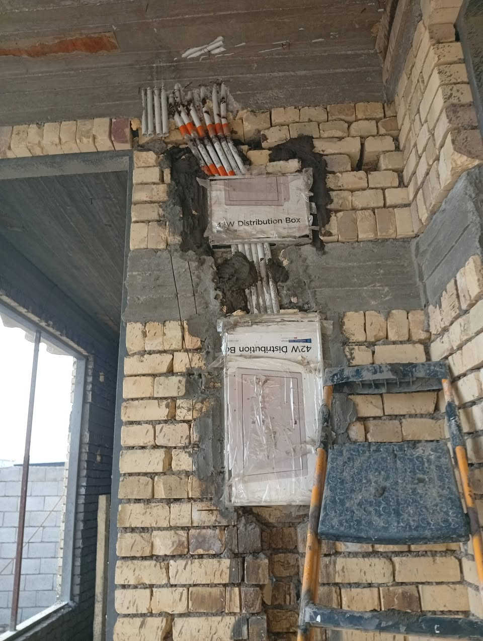 السلام عليكم ورحمة الله وبركاته
بعد اذن صاحب الكروب ونشكر جميع الاعضاء علي سبل فتح باب الرزق لجميع يارب اقدم بعض اعمالي ونسأل الله لكم أن  يكون فاتحة خير عملي هوه قص وتنزيل بوكسات كهرباء  ونفس الوقت ماء ومجاري  ماسنجر وات ساب أو من خلال الرقم تكعيد بنل سيركت حفر درجه اولى كبان وتكعيد بوكسات وزن خبره لا تقل عن 15 شبكات بكل انواعه شغل هندسه  هذه رقمي التواصل واتساب جزاكم الله خير الجزاء  معكم ابو حسين واتساب او ماسنجر وانه بالخدمه في اي عمل يخص الكهرباء نشر شبكات حفر تكعيد بوكسات @الجميع 

***********

وهاي بعض اعمالي اقدمها الكم 

رزقي ورزقكم علي الله هو المسخر وهو المدبر بارك الله بيكم وبالجميع يارب
