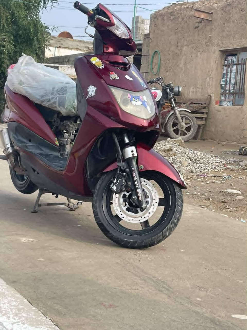 سكنس (نثيه) لبيع او مروس ب يراني لستفسار مكلف بل نشر 
***********
