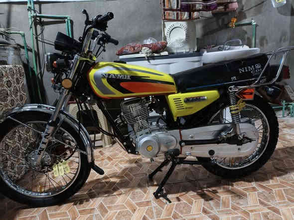 سلام عليكم نامه 2023 رقم وسنويه ثاني يوم تتحول بأسمك مكاني كوفه الدراجه خير من الله شوفه عينك دسك امامي  بس يحتاج الها ترتيبات بسيطه أشاير والجك تجاري طك عندي وما سويته رايدها بمليون و300وبيهامجال للشراي واتساب ***********
