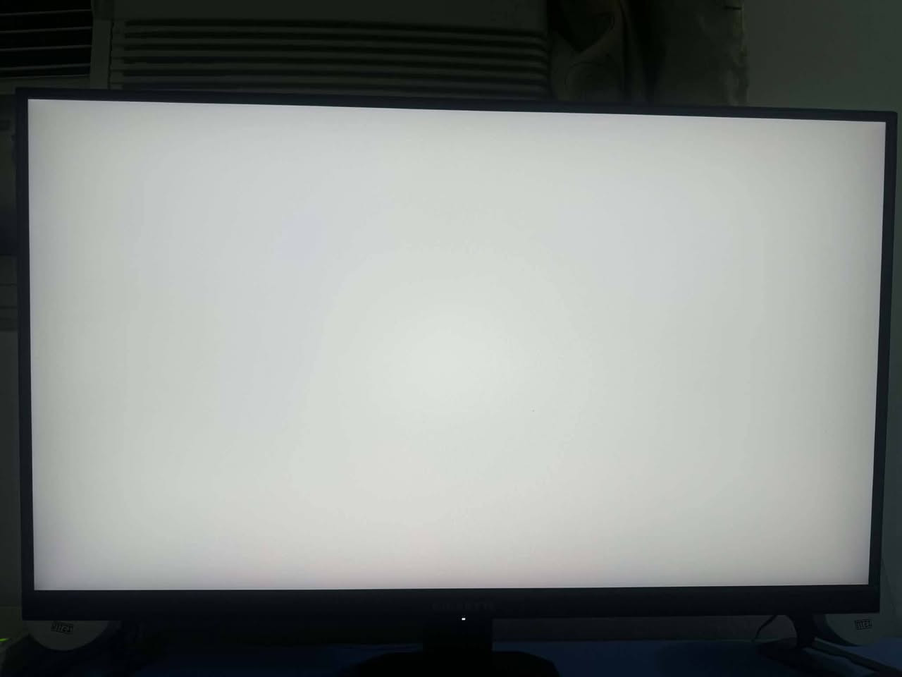 سلام عليكم شاشات كيمنك للبيع 
الاولى من شركة كيكا بايت حجم 27 بدقة 4k بتردد 160 هرتز بنل ips  شاشة نضيفة كلش بيهة فقط ديد بكسل واحد وممبين اصلا لو مو تركز هم مايبين بس اني اذكرة افضل السعر 375مع التوصيل 
الثانية شاشة من شركة hb نضيفة حجم 28 بدقة 4k بتردد 60 هرتز نضيفة بدون ستاند بنل تن السعر 185


**إذا كنت صاحب هذا الإعلان وتريد حذفه لأي سبب، رجاءا أرسل رسالة إلى الدعم الفني**