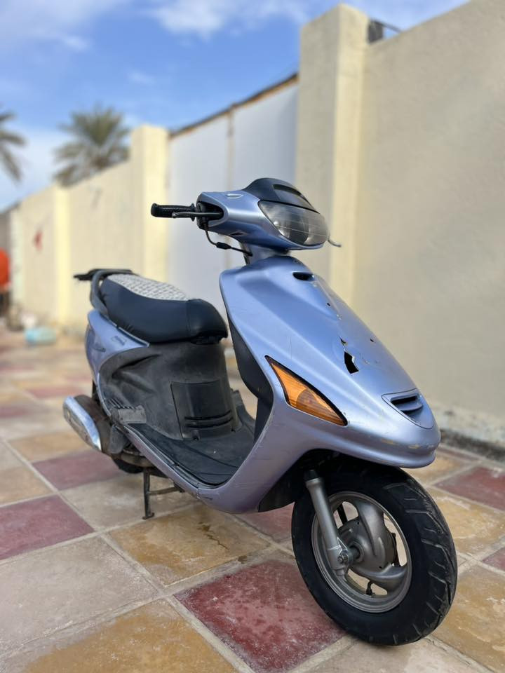 السلام عليكم دراجه فراشه(140)للبيع
حاويه مامفتوحه على الفحص صارله 4 اشهر 
طالعة من الوكيل وماطالع بيه هواي السعر خاص 
رقمي *********** فقط واتساب
