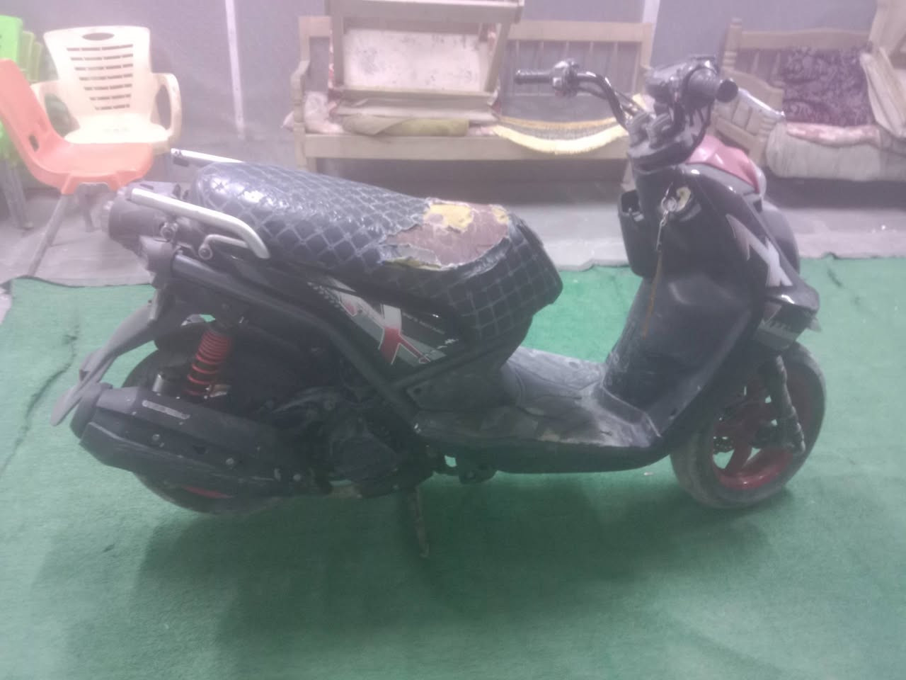 السلام عليكم بيع دراجه سكنس جبلي المكينه مكفوله دراجه نظيفه مكانه بغداد الرستميه كهربائيات اكله شغاله سعرها مليون 175 رقم الهاتف ***********
