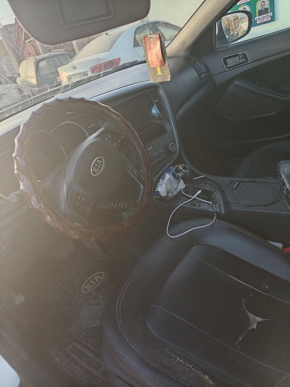 سلام علیکم وبتیمه 2011 وارد کوری البیع السعر 88 .. الرقم ***********
