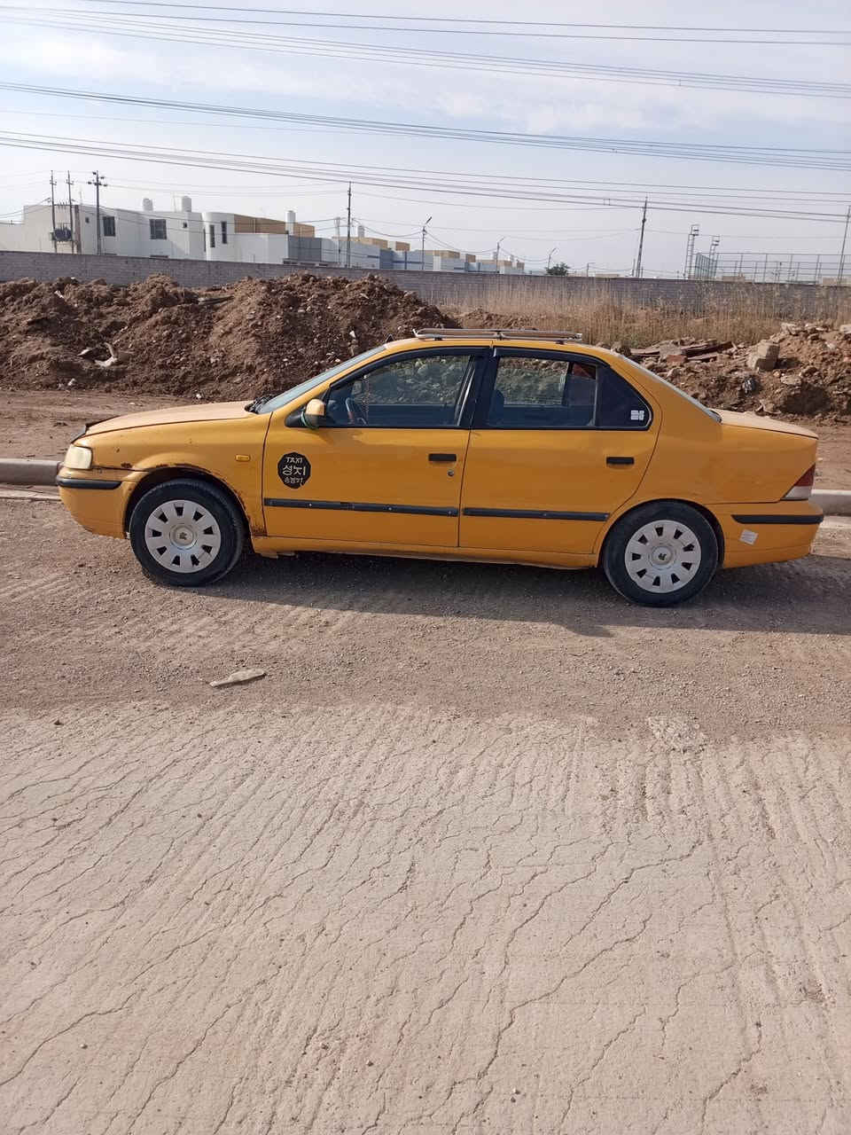 السلام عليكم عندي سياره سمند للبيع مكان كوت للستفسار الاتصال على رقم الهاتف ***********
